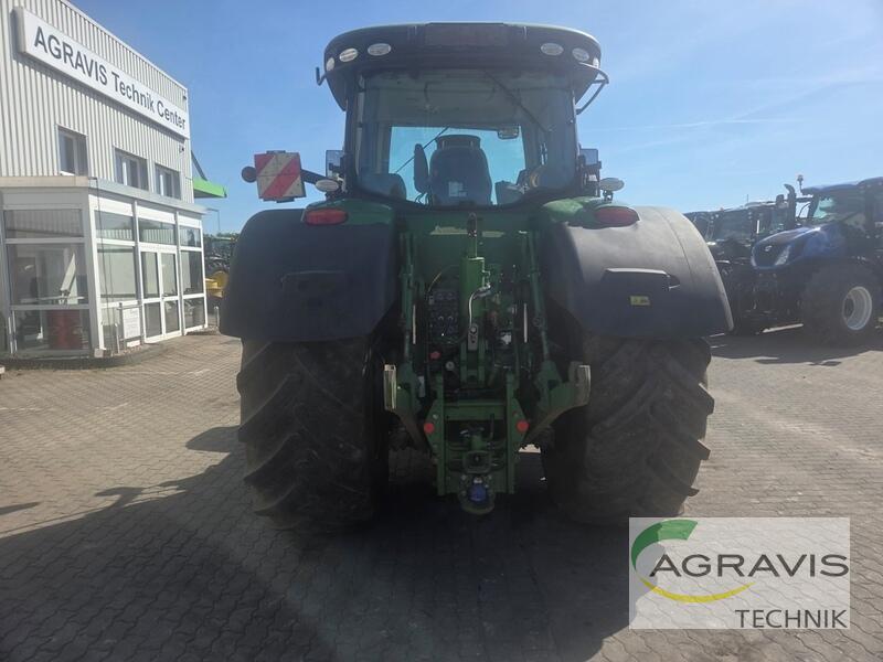 John Deere 8320R