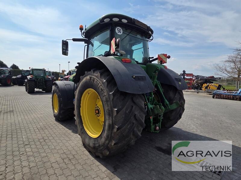John Deere 8320R