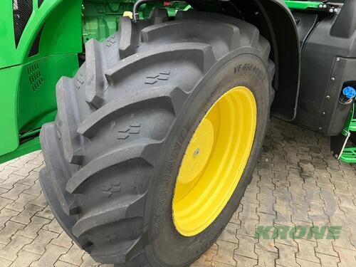 John Deere 8370R