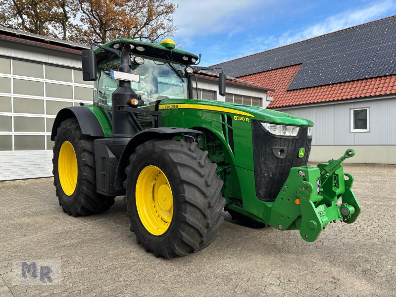 John Deere 8320R IVT